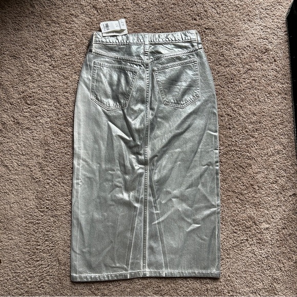 Abercrombie & Fitch Metallic Silver Denim High Rise Midi Skirt NWT Size 27/4 - Picture 6 of 14